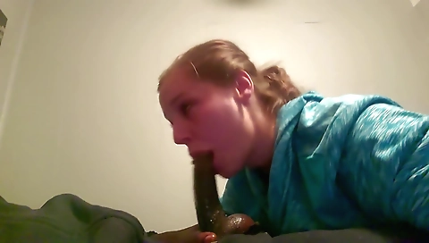 My girlfriend's ass looks great when the deepthroat action is on