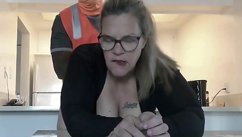 Mature BBW interracial tattooed and big cock construction worker