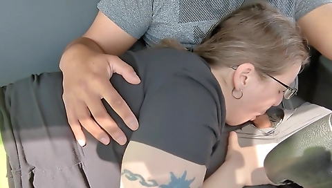 Blonde hottie gets fucked with a hard dick in her mouth