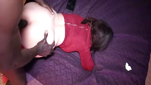 I'm fucking my ass in an amateur interracial porn video